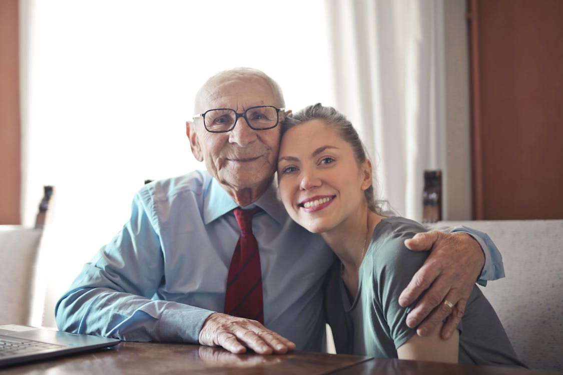 9 Tips on Taking Care of Aging Parents